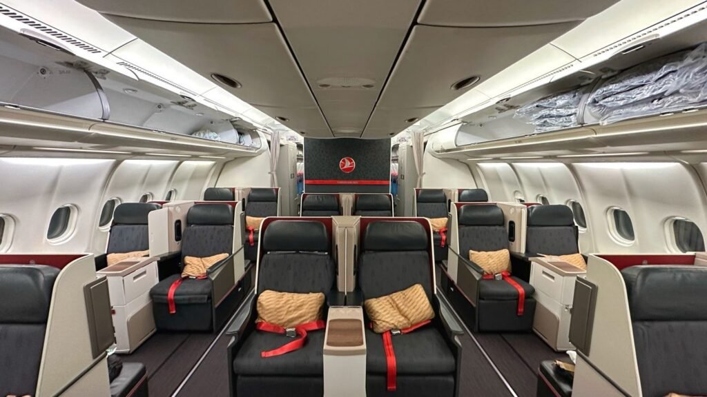 Business Class Turkish Airlines, Turkish Airlines Business Class international, Turkish Airlines 777 Business Class
